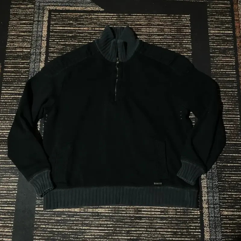 Suéter negro Calvin Klein con cierre Talla XL - 1