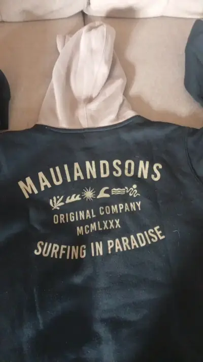Polerón Maui And Sons con capucha bicolor - miniatura 4