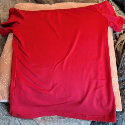Polera roja de algodón para mujer - miniatura 1