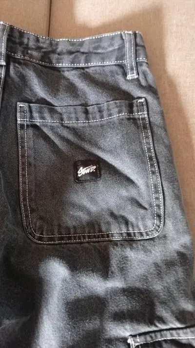 Pantalones cargo negros para hombre Pull&Bear - miniatura 4