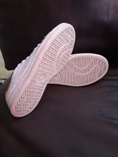 Zapatillas Adidas Stan Smith Blancas y Naranjas - miniatura 3
