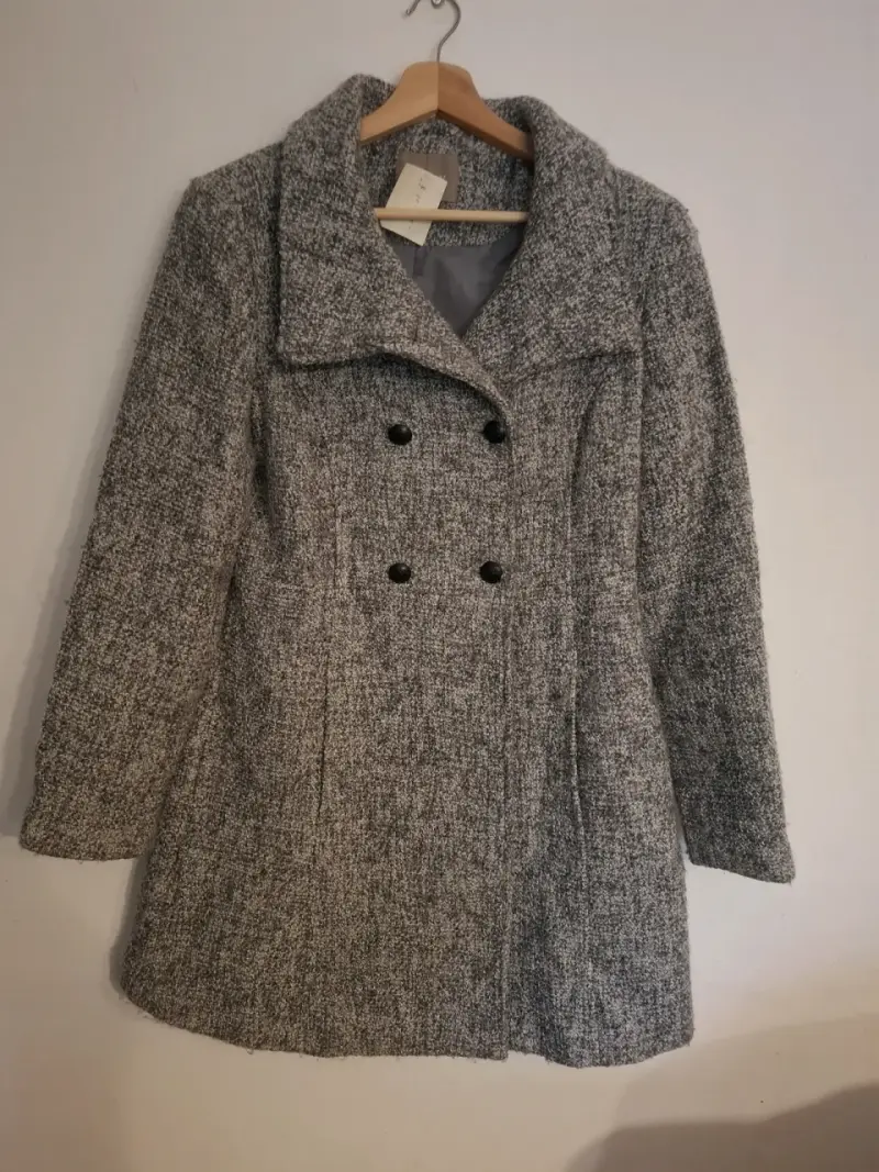 Abrigo de lana gris para mujer - 2