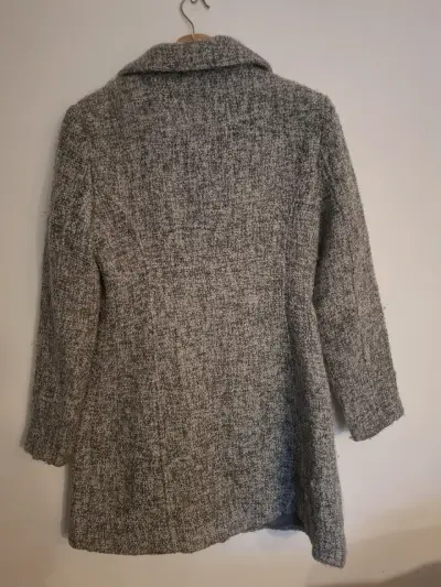 Abrigo de lana gris para mujer - miniatura 3