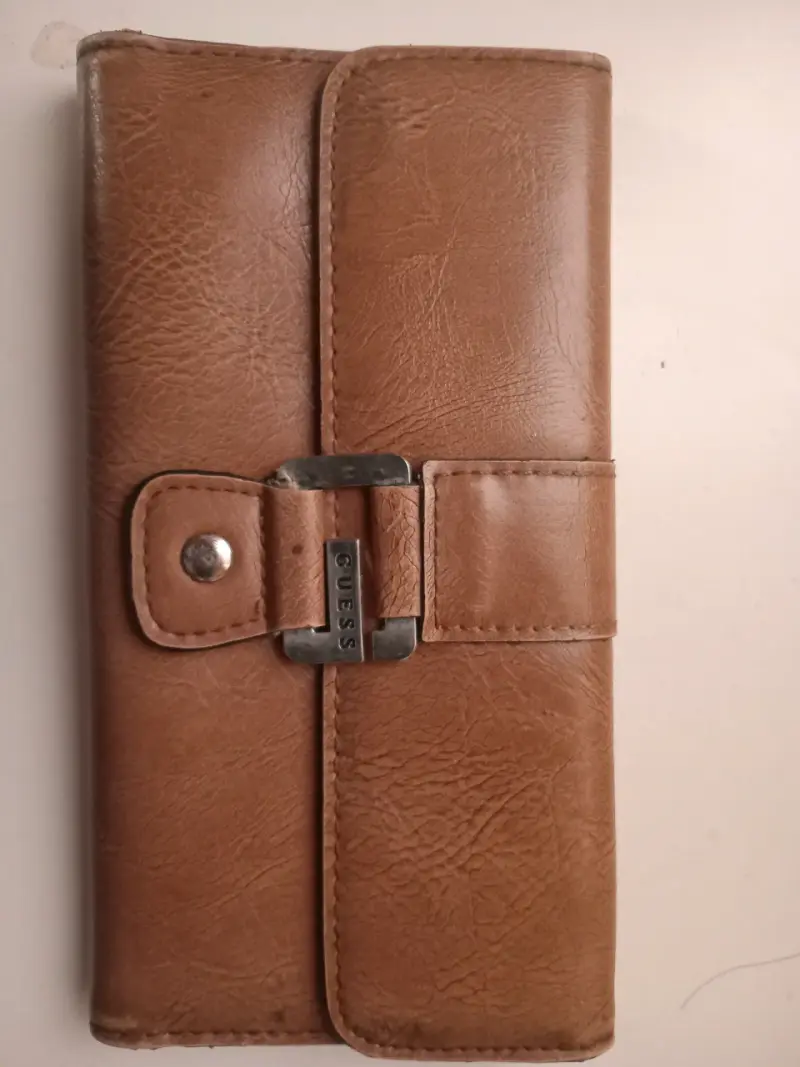 Billetera de cuero Guess marrón - 1