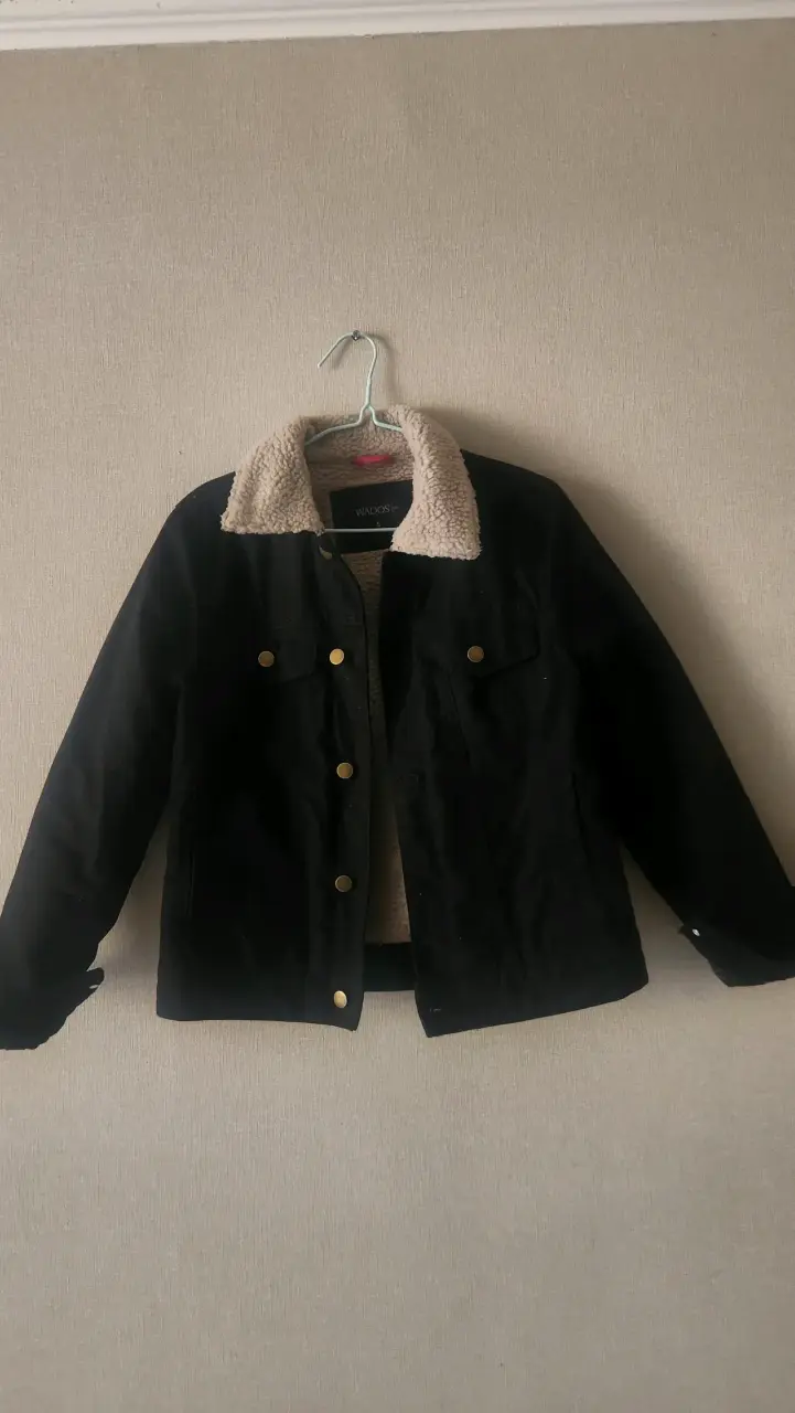 Chaqueta negra con forro de lana Wados - 1