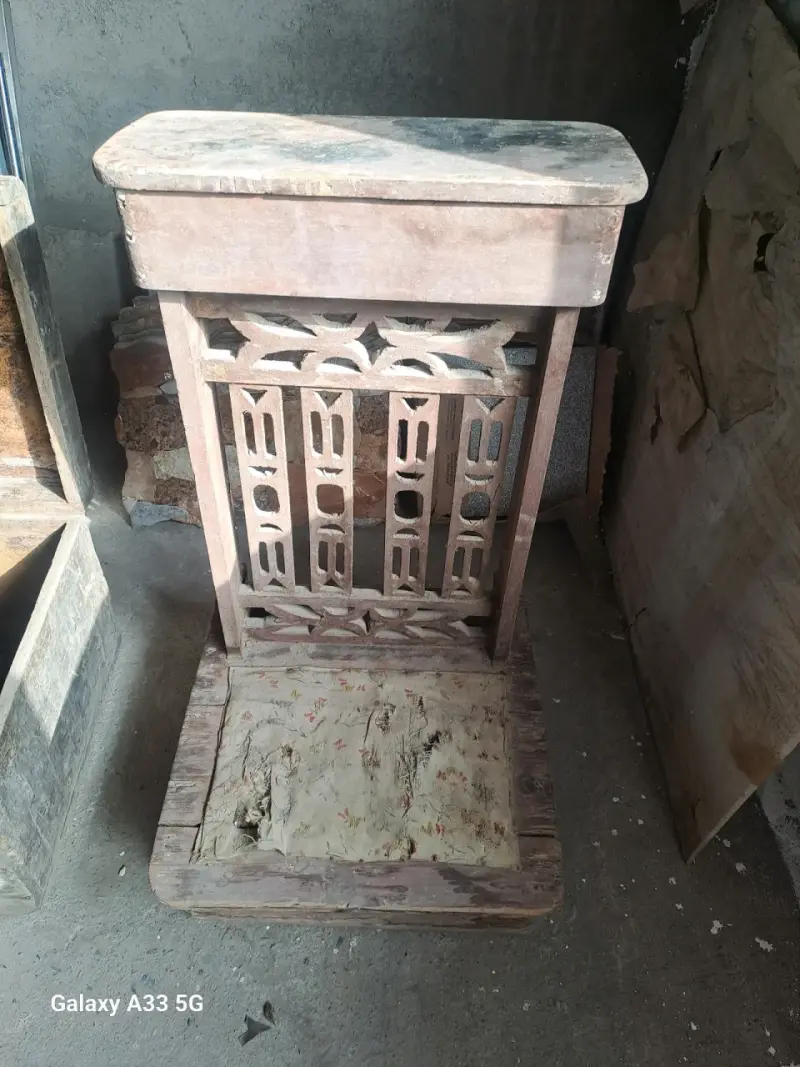 Silla de ruedas antigua de madera - 5
