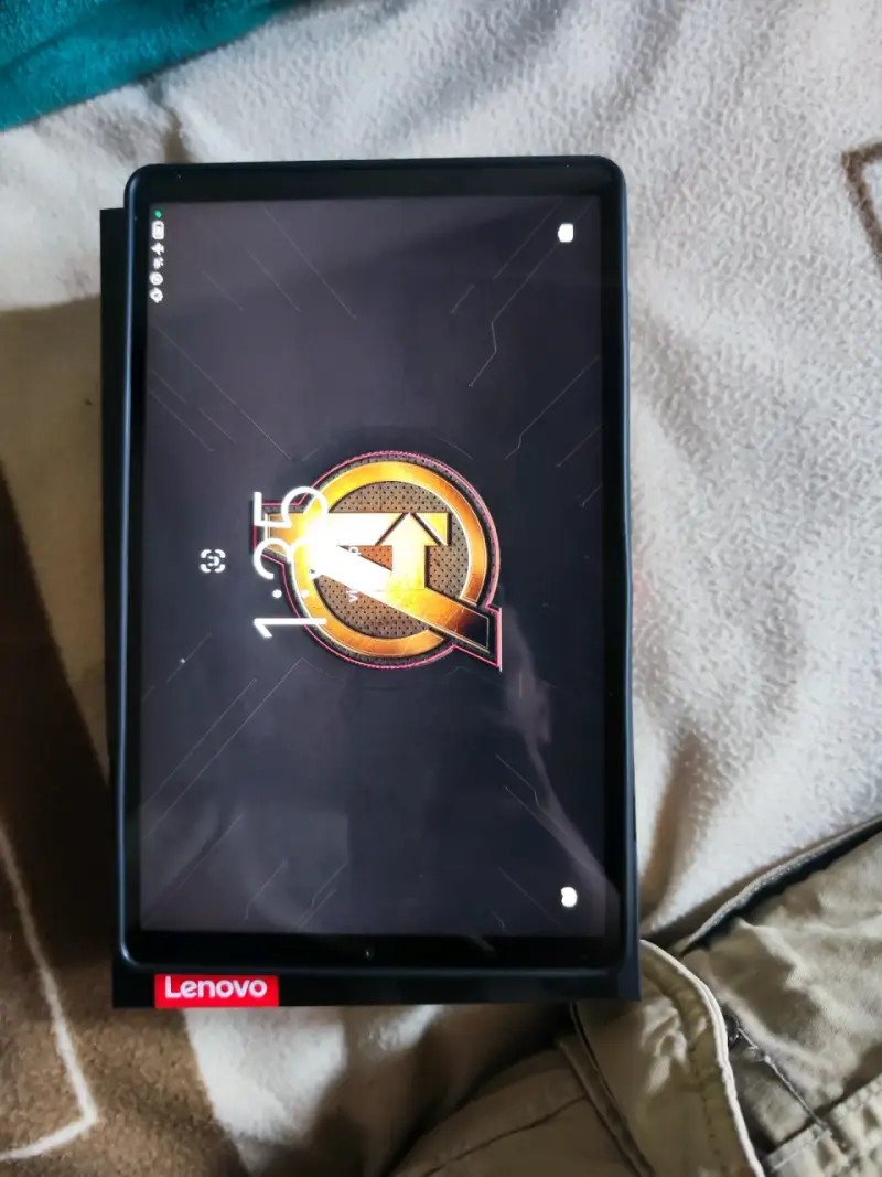 Tablet Lenovo Legion Tab Y700 con 16/512 - 2