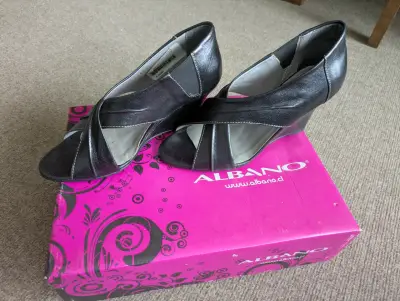 Sandalias de Cuña Negras Albano - miniatura 1