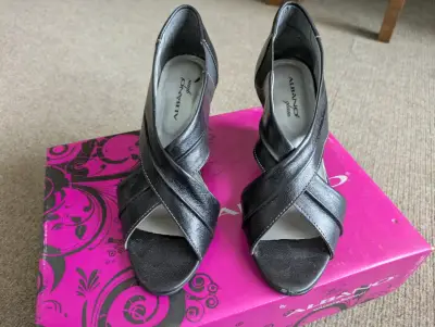 Sandalias de Cuña Negras Albano - miniatura 2