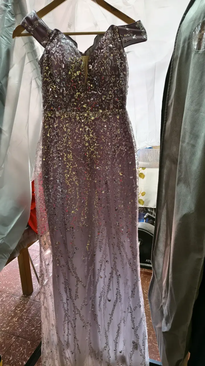 Vestido de gala o fiesta  talla S color Lila - 3