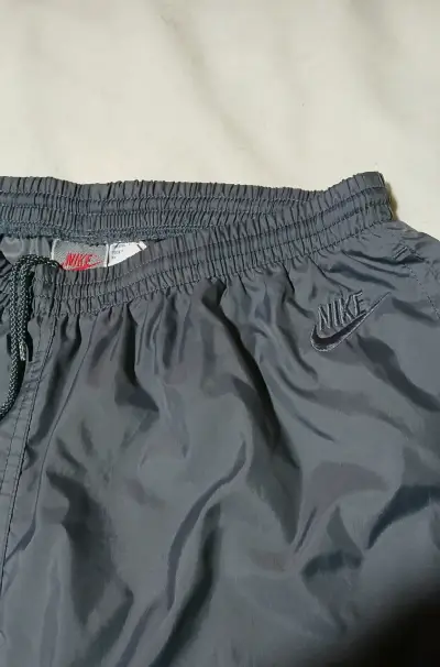 Pantalon raquelado nike Talla L - miniatura 1