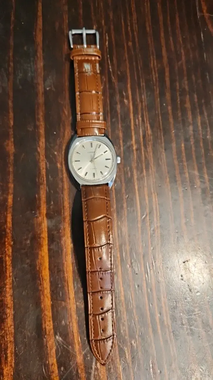 Reloj Citizen (mecanico) con correa de cuero - 2
