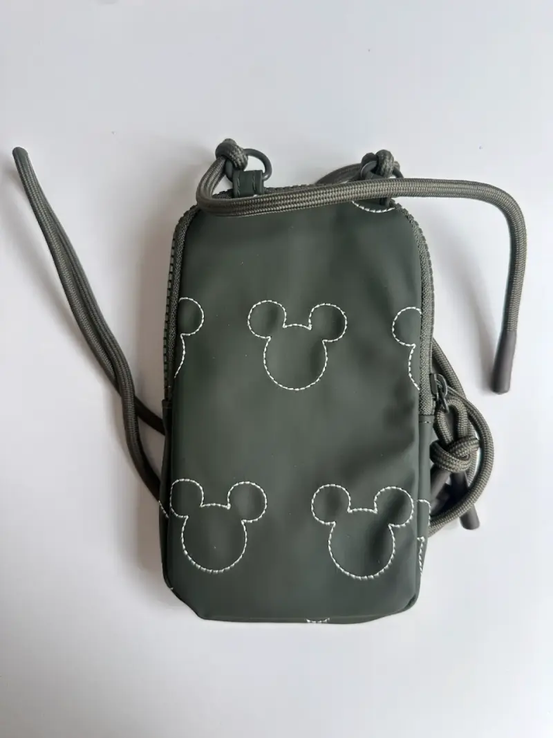 Bolso cruzado verde con diseño de Mickey Mouse - 2
