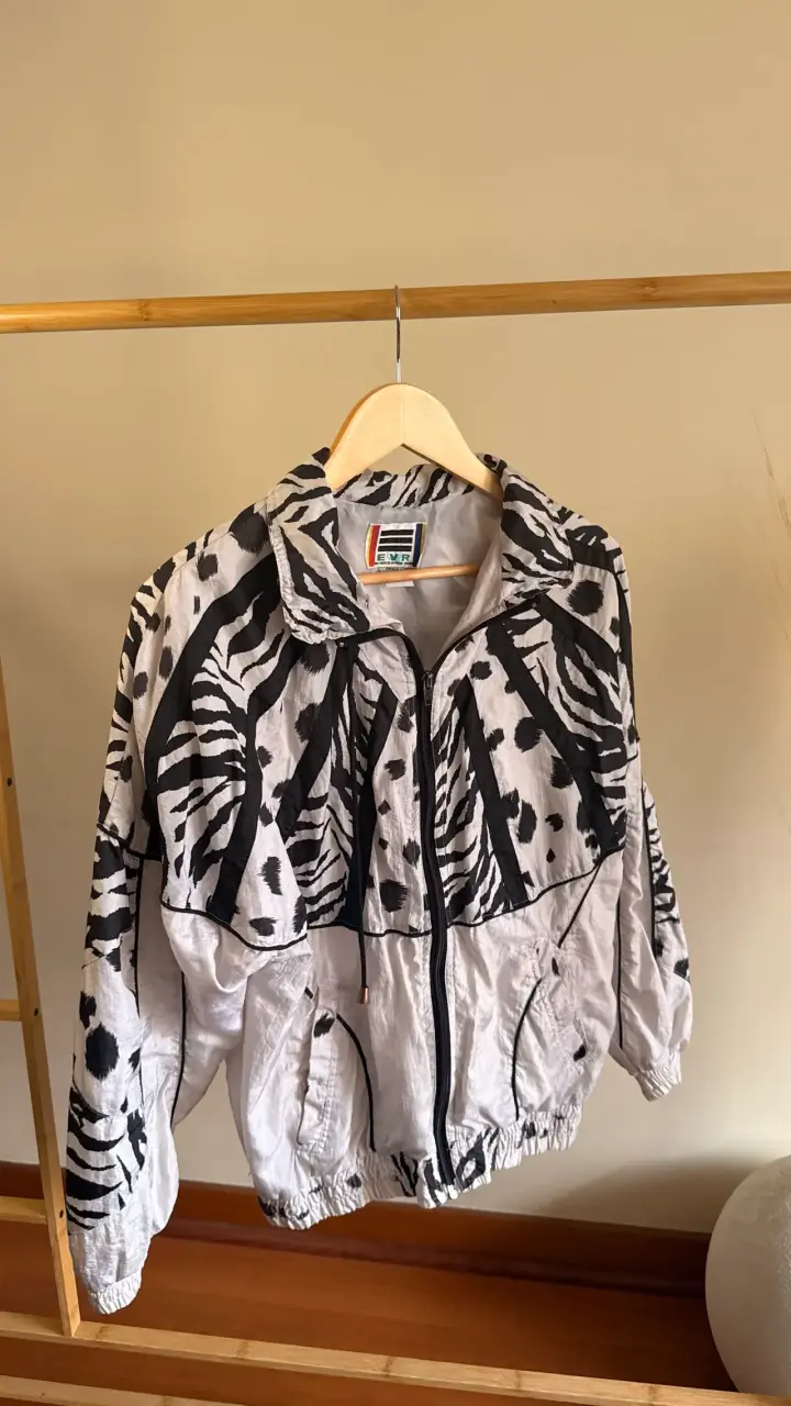 Chaqueta deportiva estampado animal print - 2
