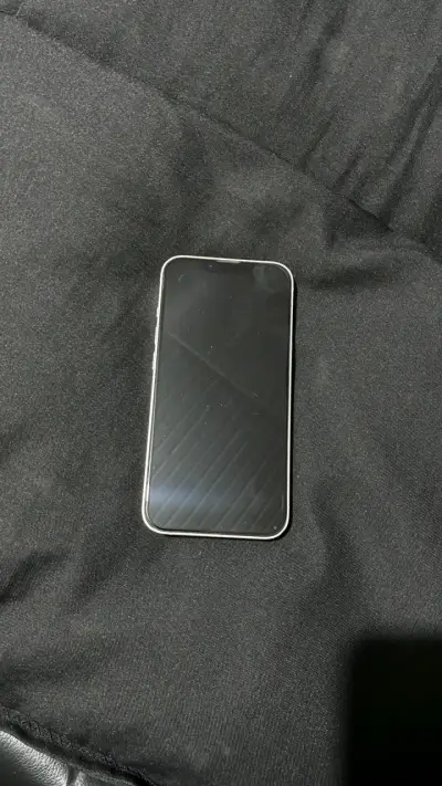 iPhone 13 - miniatura 4