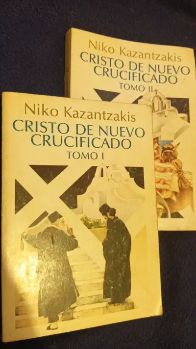 Libros 'Cristo de Nuevo Crucificado' Tomos I y II de Niko Kazantzakis - miniatura 1