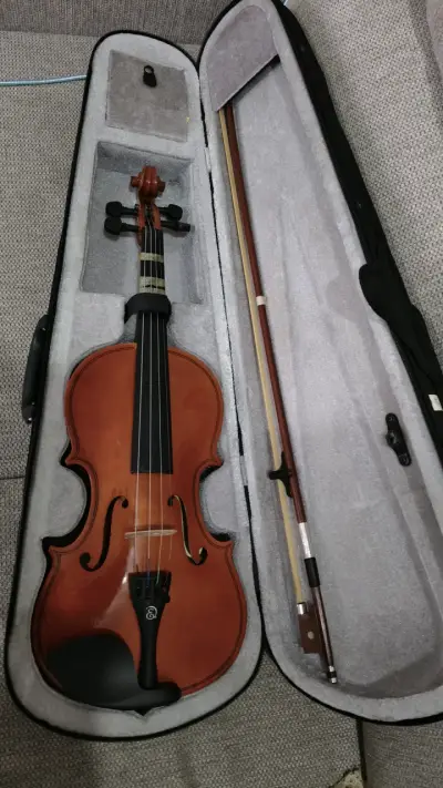 Violín acústico con estuche y arco - miniatura 1