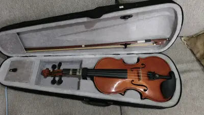 Violín acústico con estuche y arco - miniatura 2