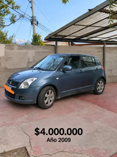 Suzuki Swift 2009 en buen estado - miniatura 2