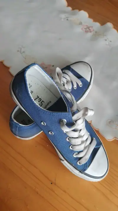 Zapatillas azules de lona talla 36 - miniatura 2