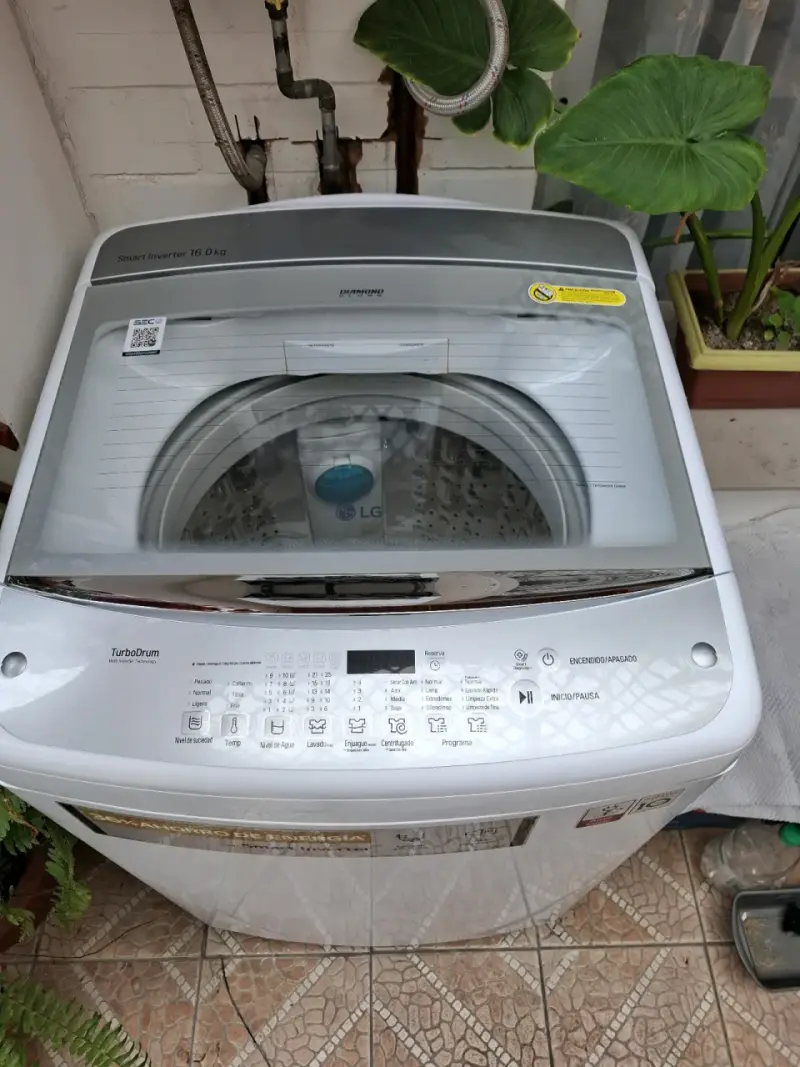 Lavadora LG Smart Inverter 14.5 kg - 2