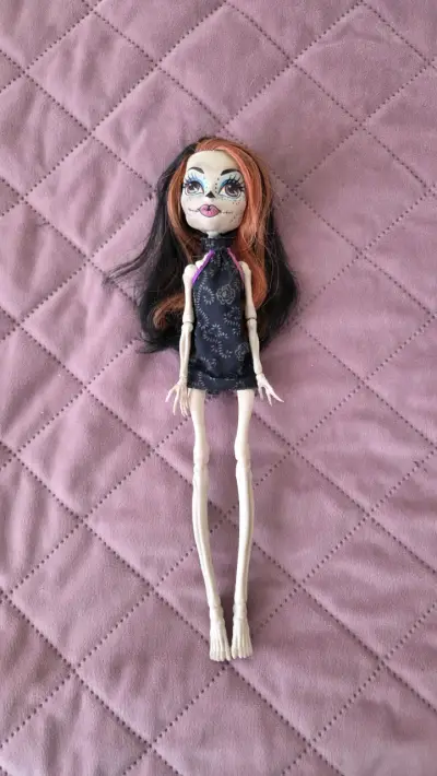 MH Skelita Calaveras Scaris - miniatura 1