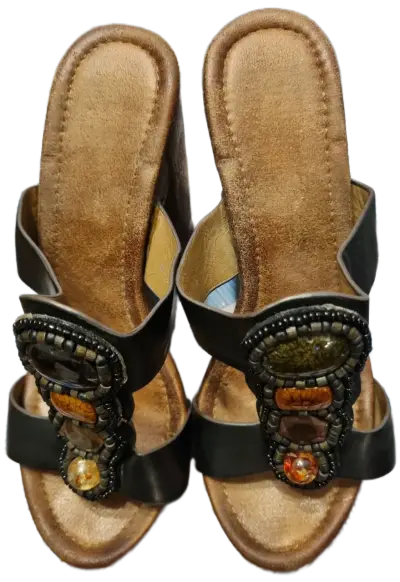 Sandalias de tacón alto con pedrería negra - miniatura 1