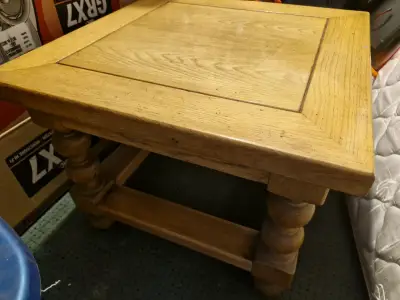 Mesa de centro de madera rústica - miniatura 1