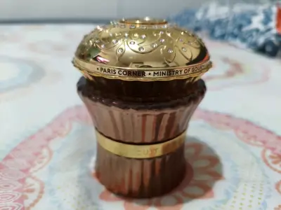 Perfume Paris Corner Ministry Of Oud dorado - miniatura 2