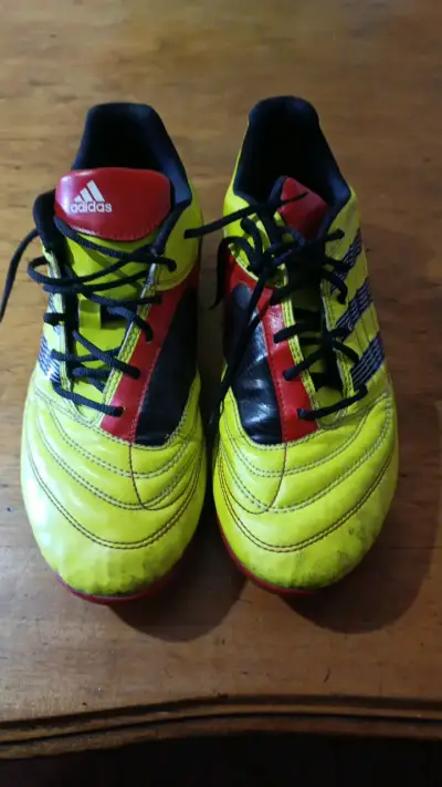 Zapatillas de fútbol Adidas - miniatura 1