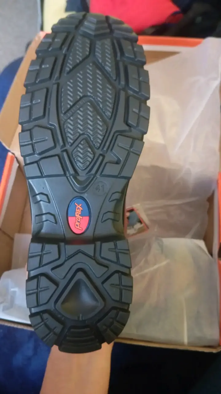 Botas de seguridad Protex marrón con suela antideslizante