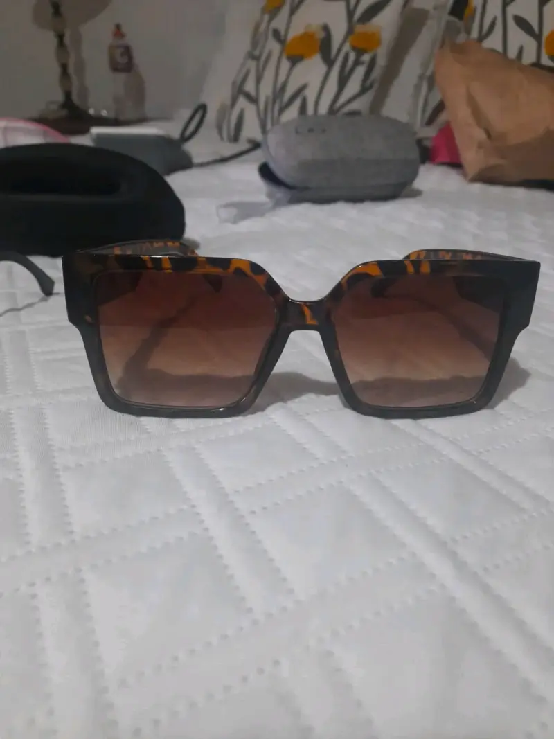 Gafas de sol estilo vintage con marco grueso - 6