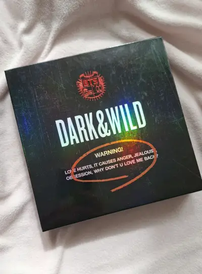Álbum BTS Dark & Wild Edición Especial - miniatura 1