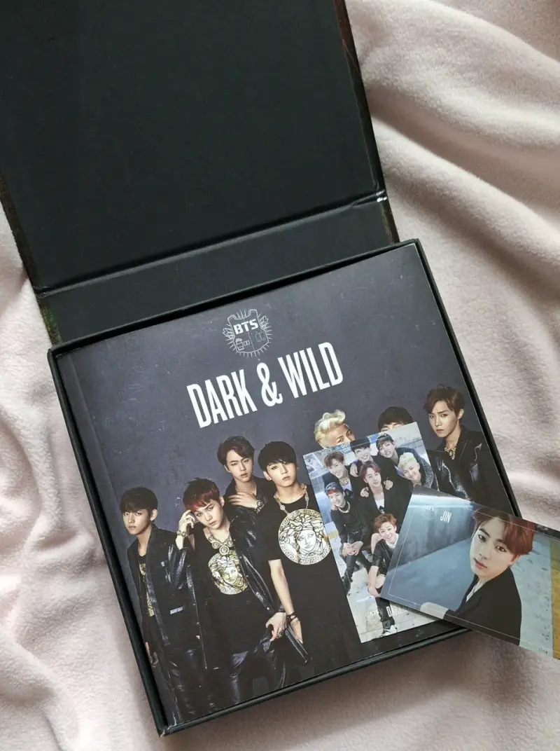 Álbum BTS Dark & Wild Edición Especial - 2