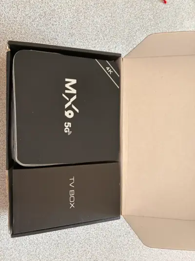 TV Box MX9 5G con Control Remoto - miniatura 4