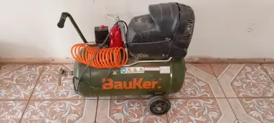 Compresor de Aire Bauker 2HP poco uso - miniatura 1
