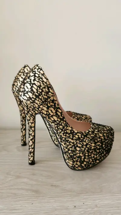 Zapatos G&M Beige Talla 36 Cuero Genuino Taco 14 - miniatura 3