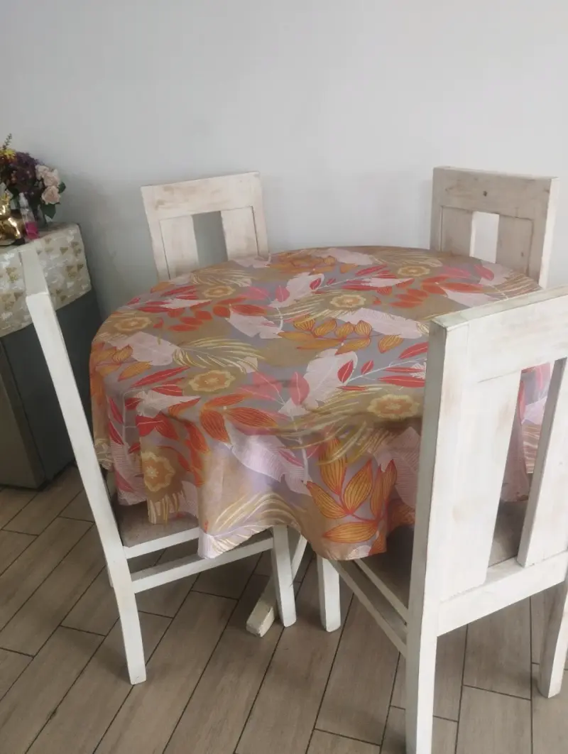 Juego de comedor redondo de vidrio con sillas blan - 3