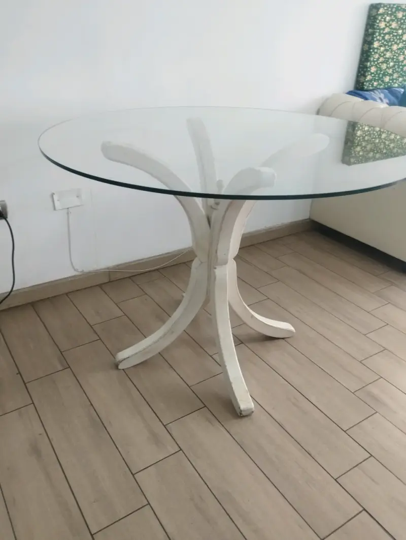 Juego de comedor redondo de vidrio con sillas blan - 6