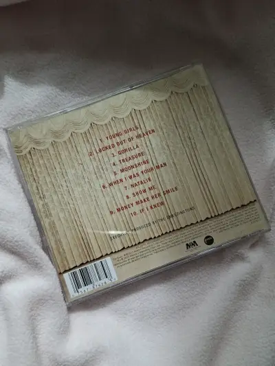 CD Bruno Mars Unorthodox Jukebox en buen estado - miniatura 2