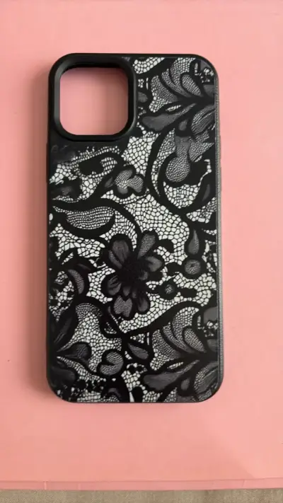 Funda protectora iPhone 12 - miniatura 1