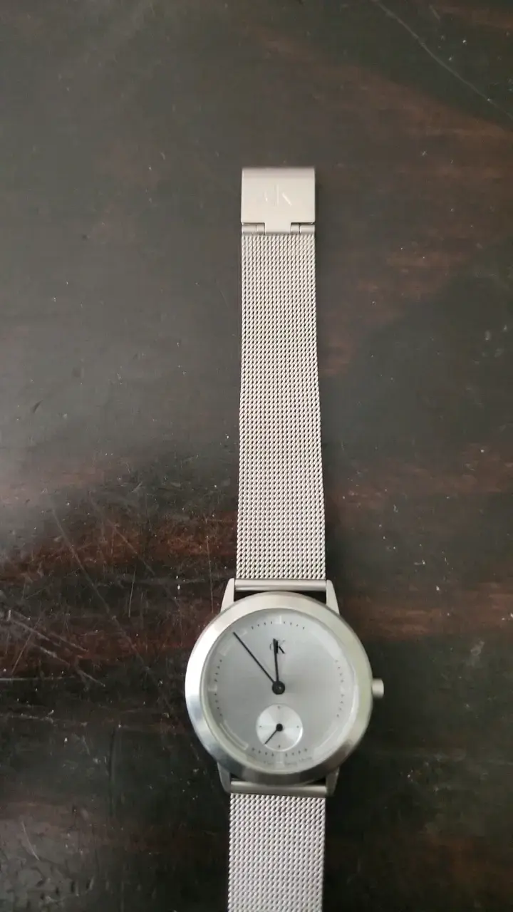 Reloj de pulsera Calvin Klein plateado minimalista - 3