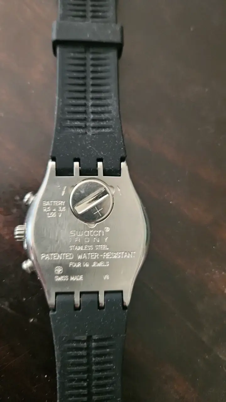 Reloj Swatch de acero inoxidable con cronógrafo - 4