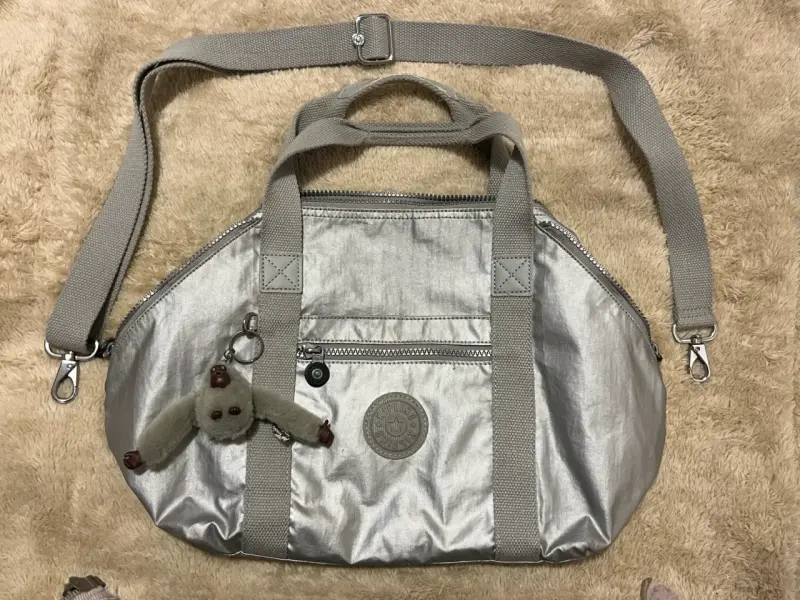 Cartera Kipling original plateada - 1