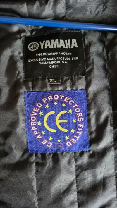 Chaqueta impermeable Yamaha para motociclista - miniatura 5
