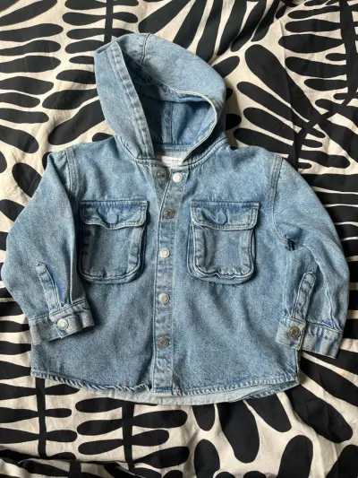 Chaqueta de mezclilla con capucha para niño Zara - miniatura 1