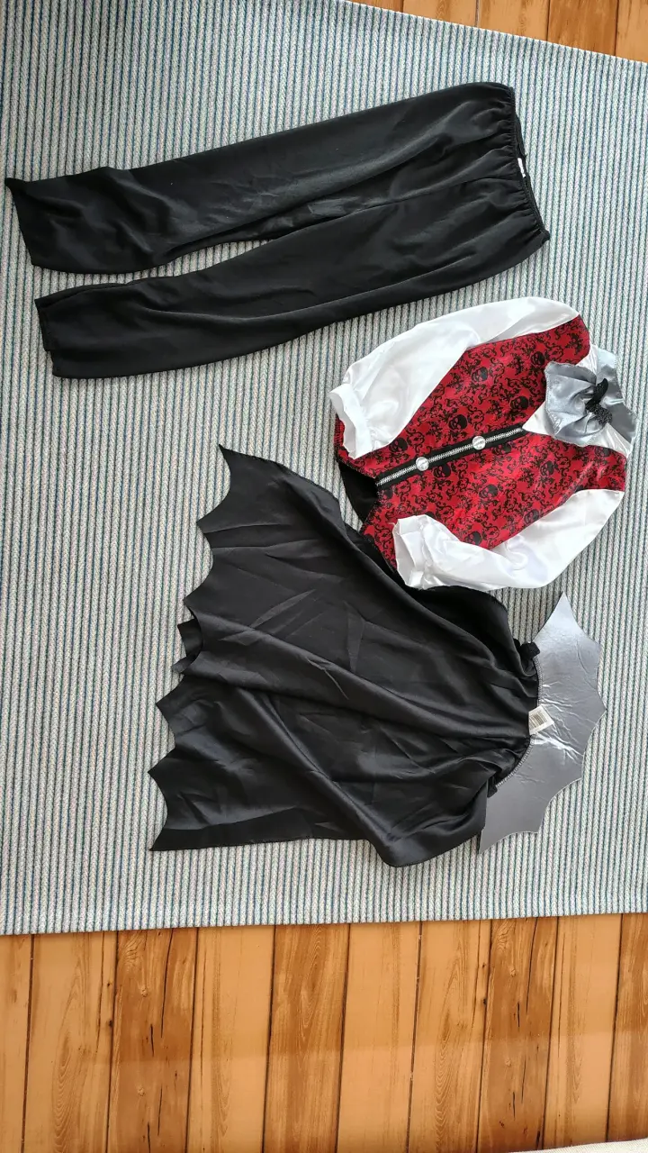 Disfraz de vampiro para niño con capa y chaleco - 3