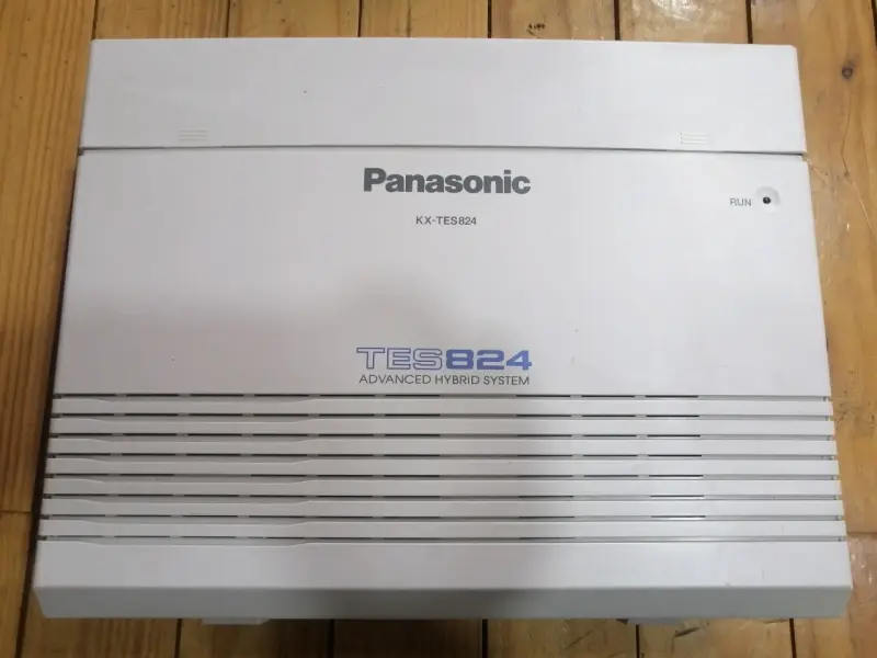 Central telefónica Panasonic TES824