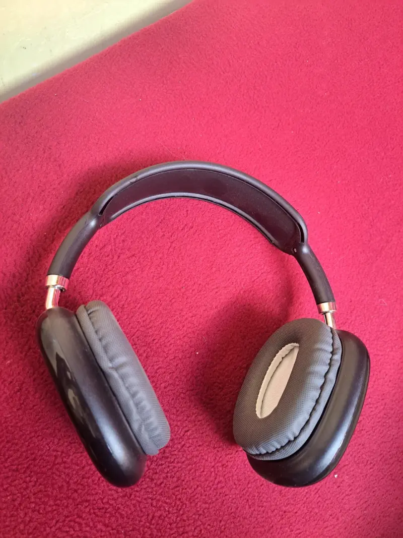 Auriculares inalámbricos con Bluetooth y micrófono - 1