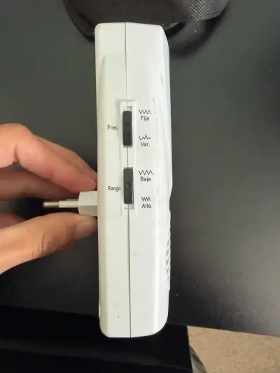 Repelente ultrasónico Deluxe para insectos - miniatura 4